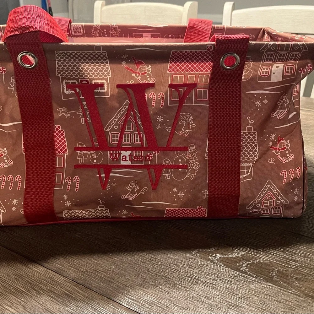 NWOT thirty-one Medium utility tote IN gingerbread print. Personalized. NLA RARE - Picture 2 of 8